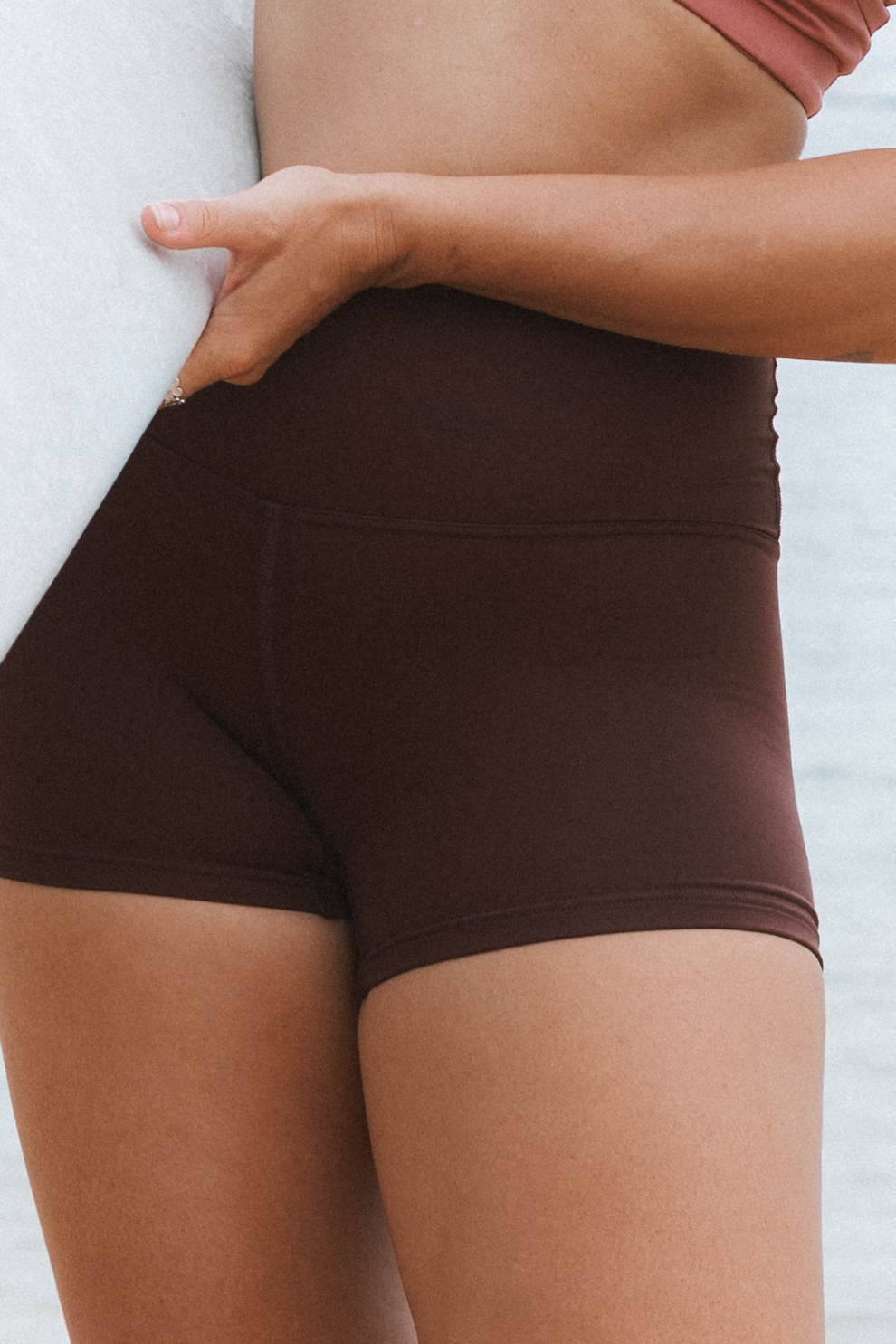 ACTIVE SHORTS - Chocolate