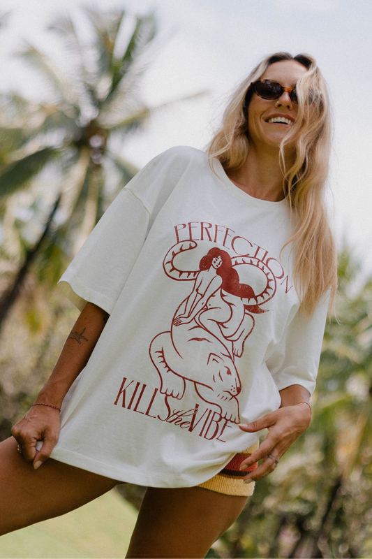 OVERSIZE TSHIRT - Perfection kills the vibe